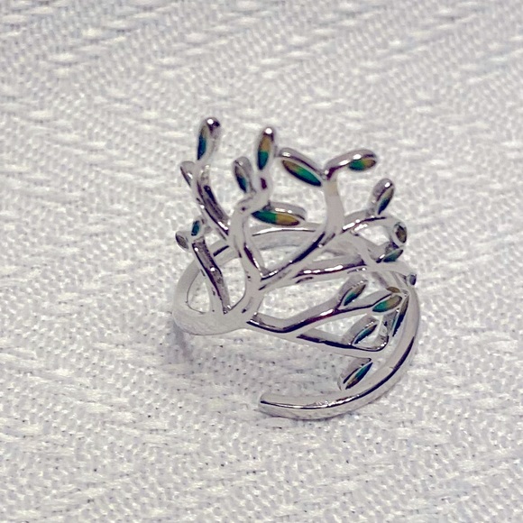 Sterling Silver Plated Tree of Life Ring. Adjustable Ring, Thumb Ring - Picture 2 of 3